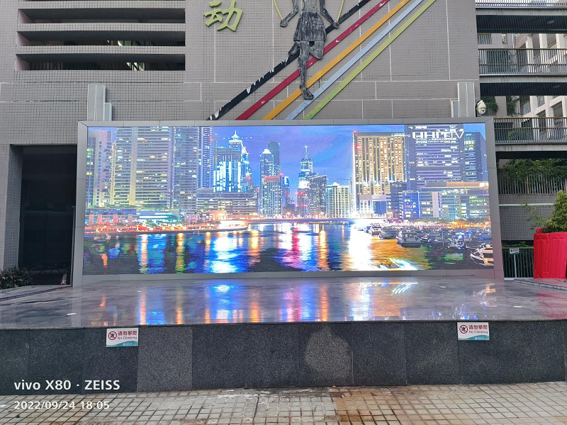 LED顯示屏COB和SMD封裝有什么區(qū)別？
